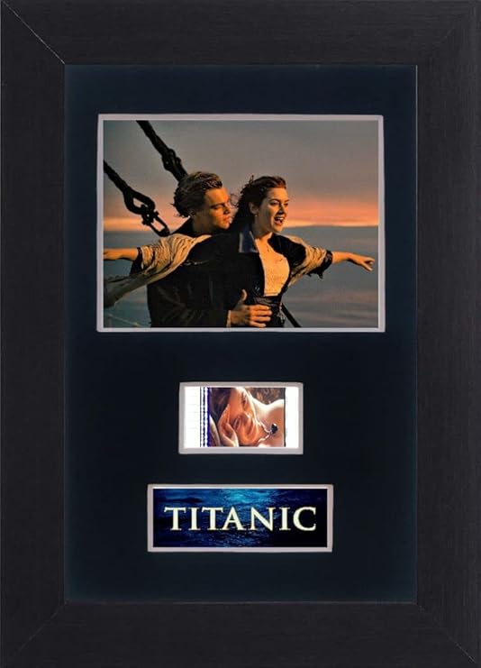 注目ブランド 映画 横置き 35㎜フィルムセル額装2 タイタニック 35